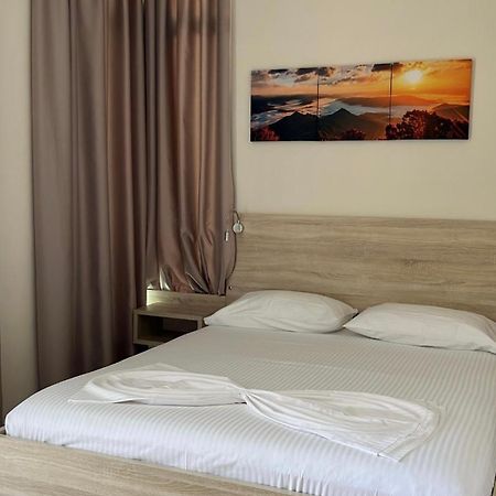 Hotel Jon Dhërmi 외부 사진