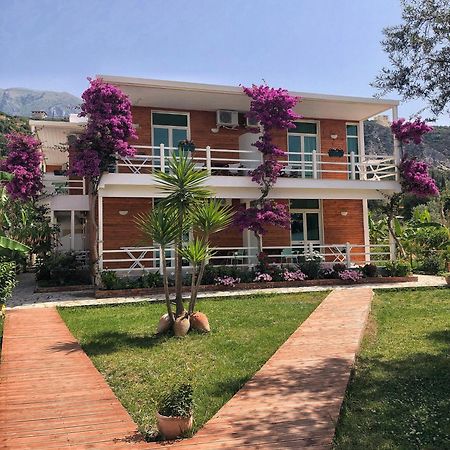 Hotel Jon Dhërmi 외부 사진