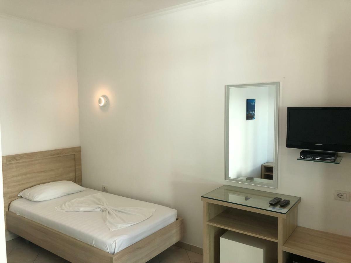 Hotel Jon Dhërmi 외부 사진