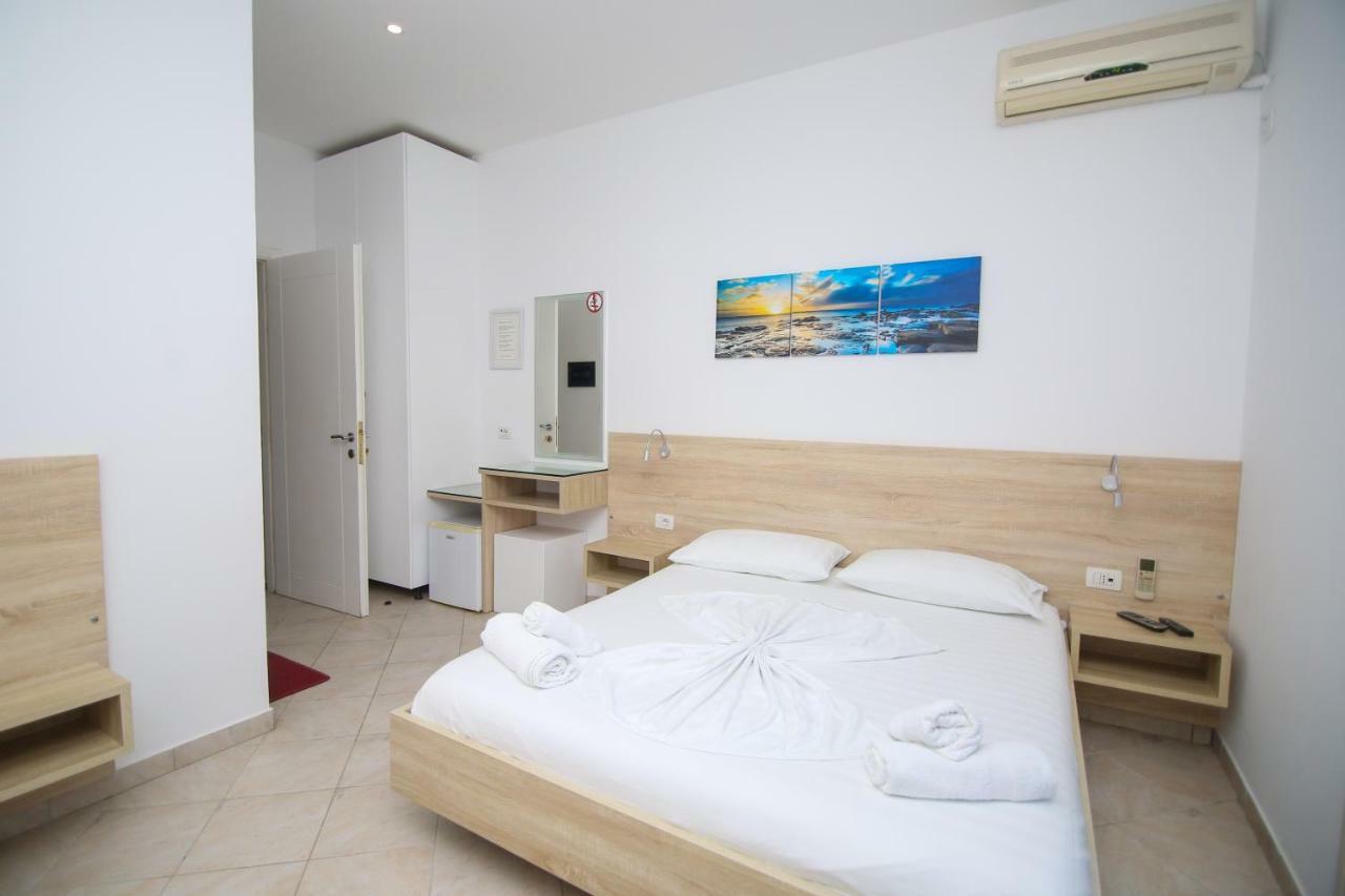 Hotel Jon Dhërmi 외부 사진