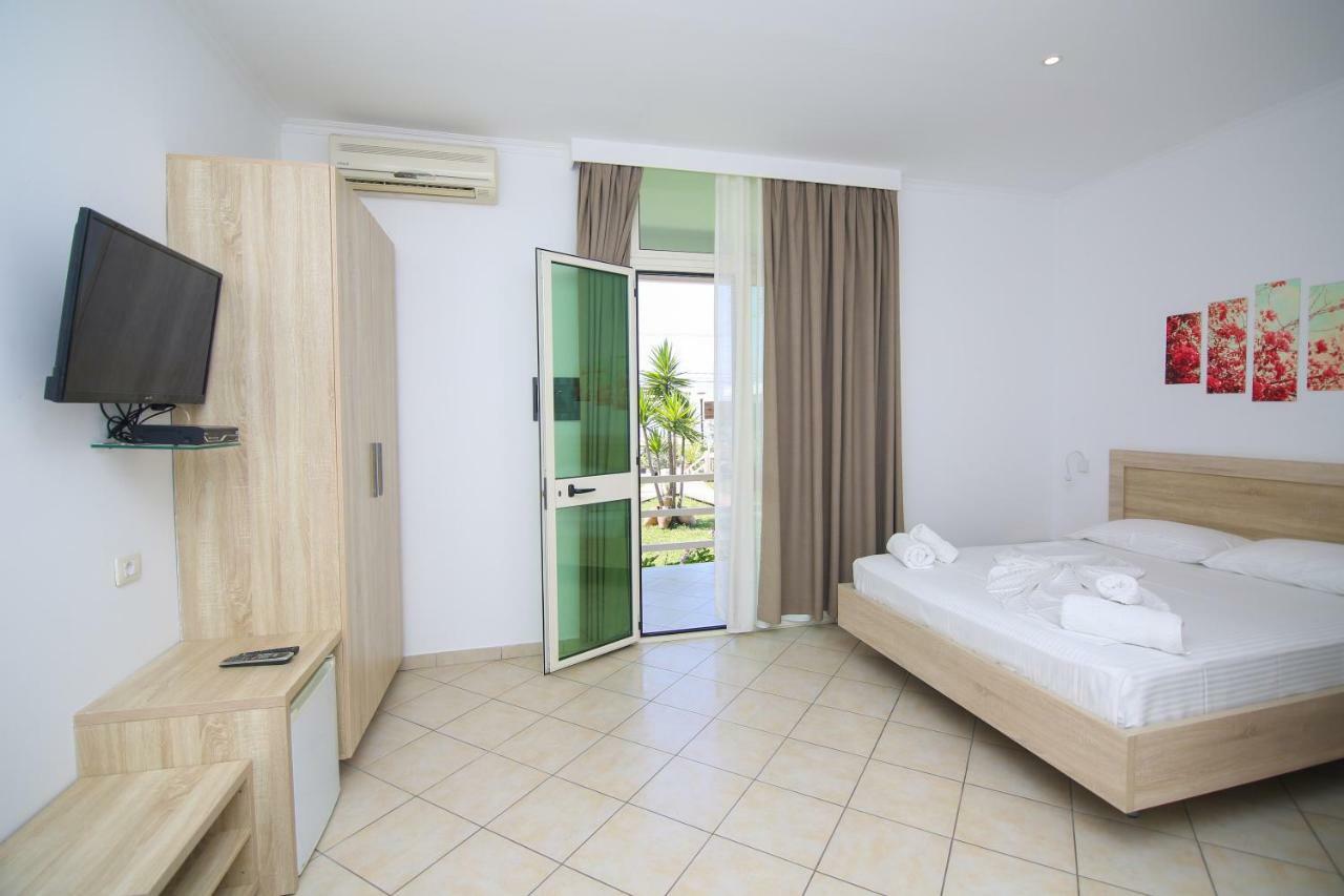 Hotel Jon Dhërmi 외부 사진