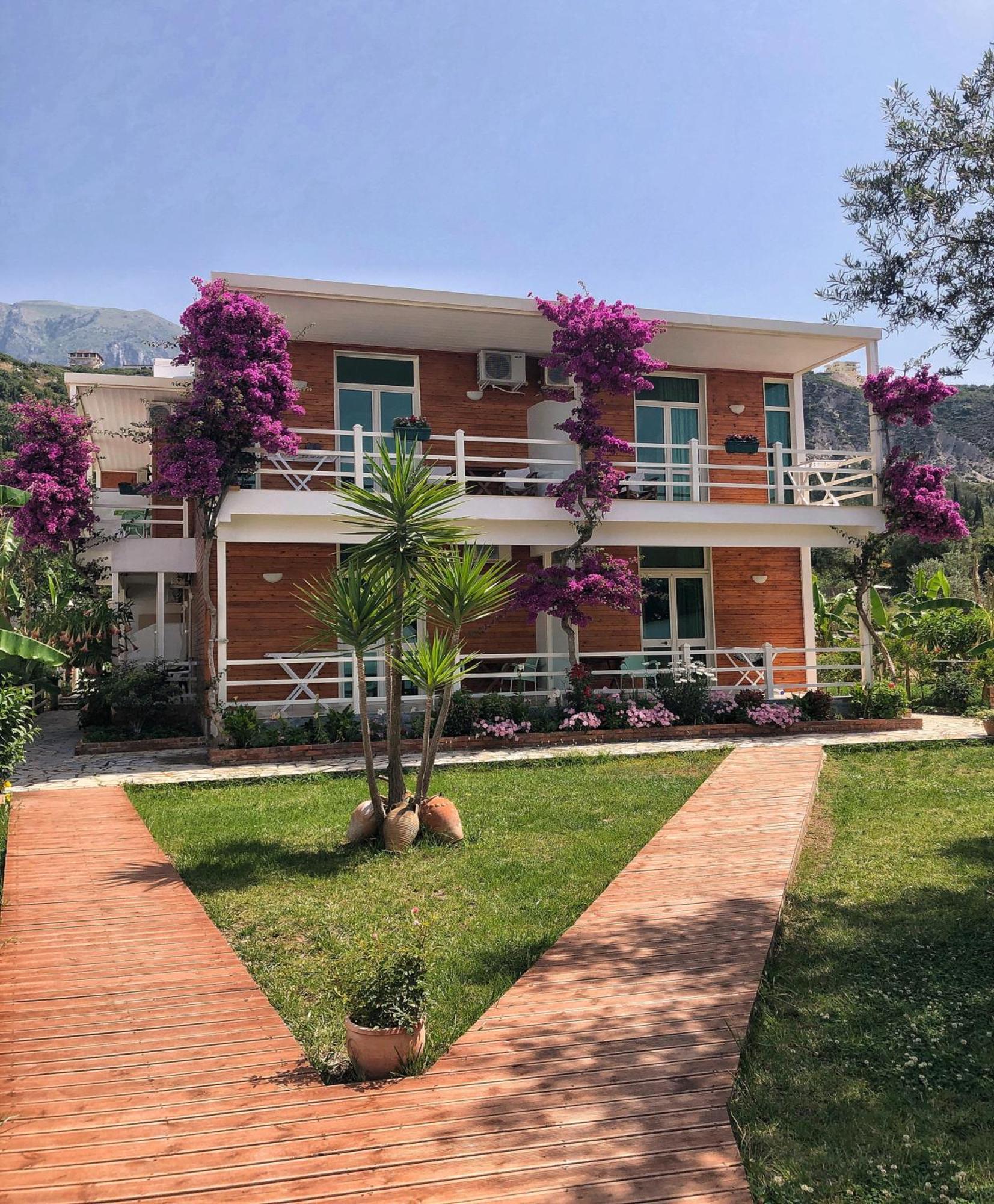 Hotel Jon Dhërmi 외부 사진